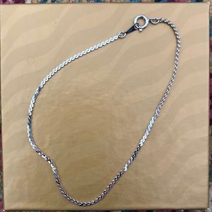 Silver thin chain bracelet